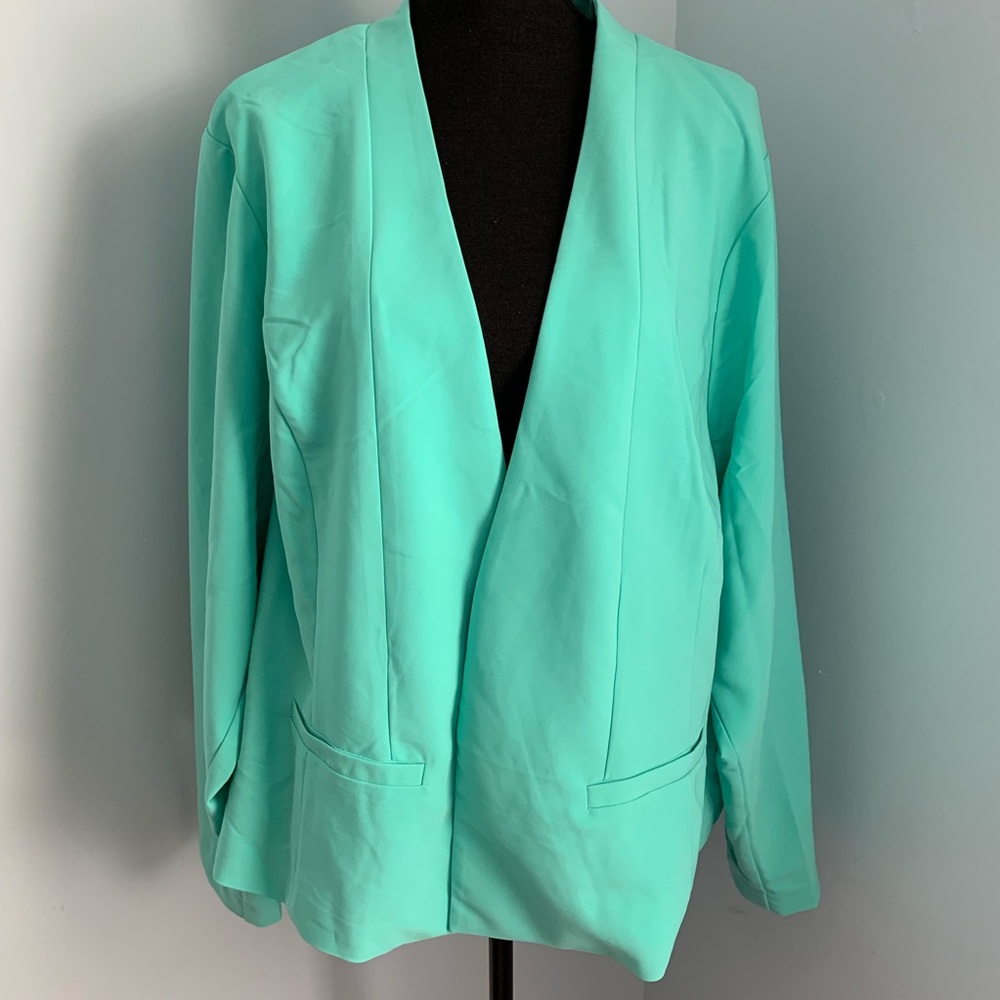 Torrid open front blazer jacket plus size 4